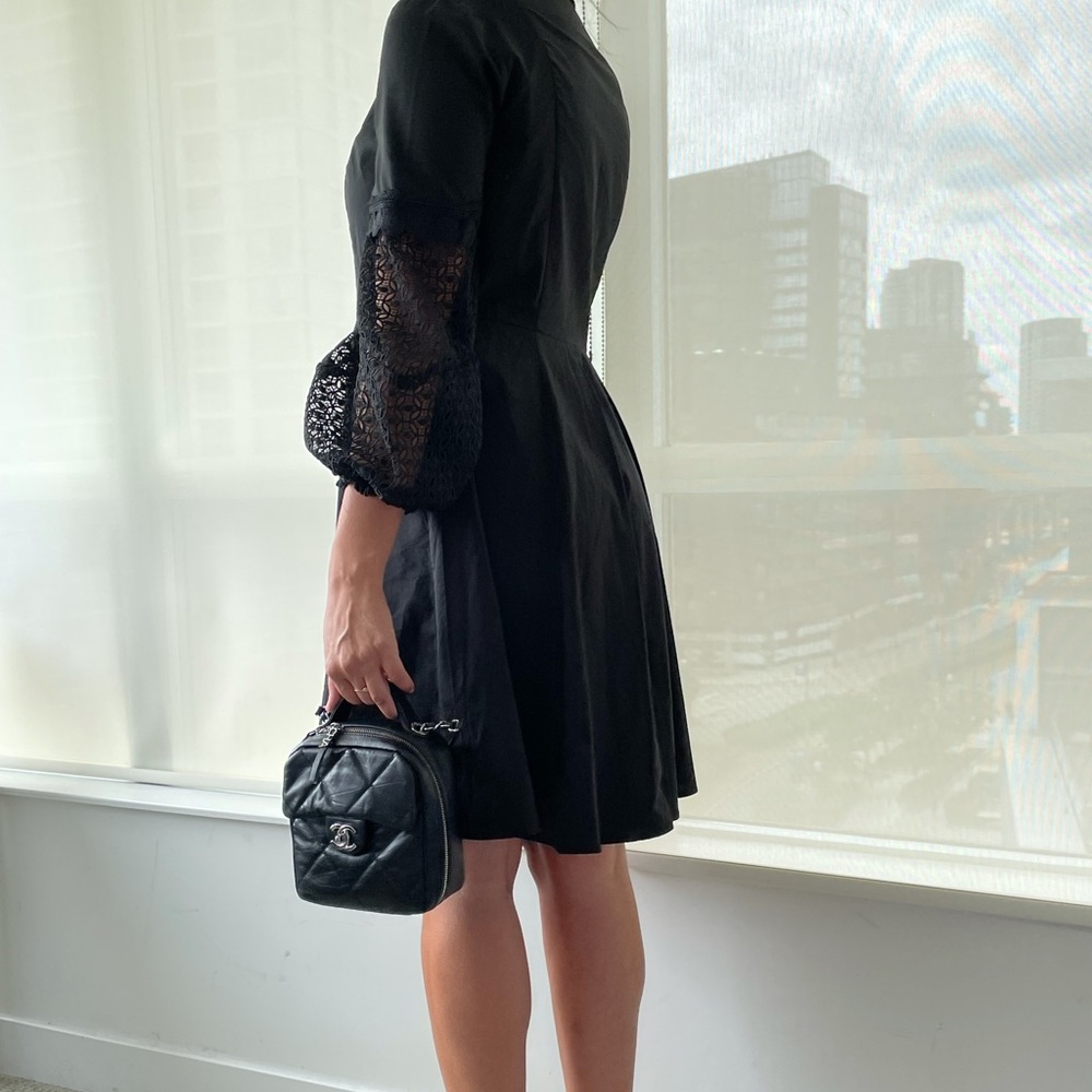 Black shirt dress with lace sleeves details size L